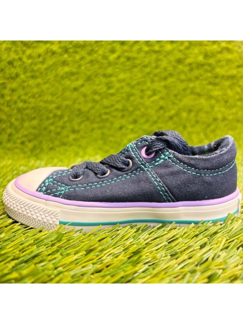 Converse Chuck Taylor All Star Madison Toddler Size 5C Athletic Shoes Sneakers